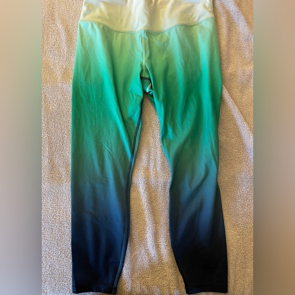 Set of 5 Athleta Leggings! - Picture 2 of 13